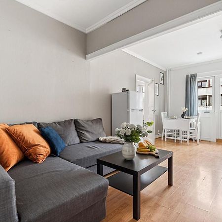 Small And Cheap - 6 Ppl - Super Central - Balcony Oslo Exterior foto